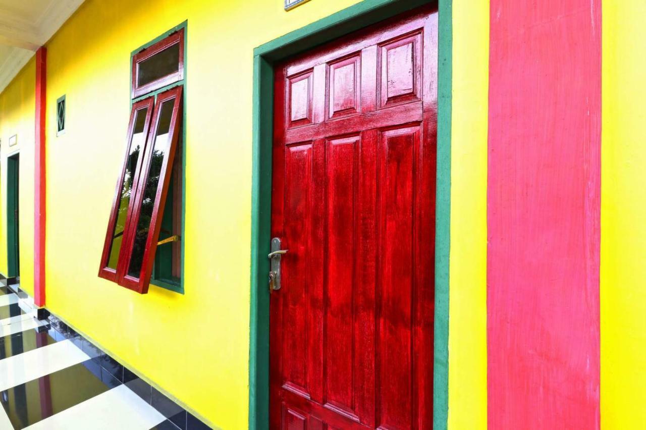 Hotel Rembulan Tebing Tinggi ภายนอก รูปภาพ
